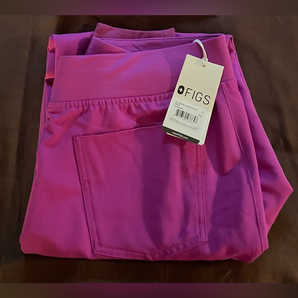 Pants Size S regular 
Purple Jolt